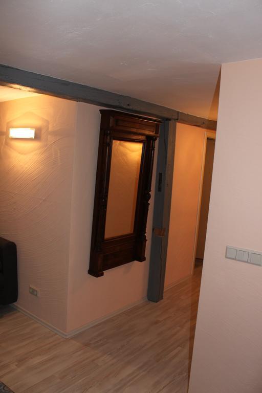 Ferienwohnungen Im Alten Handelshof Quedlinburg Szoba fotó
