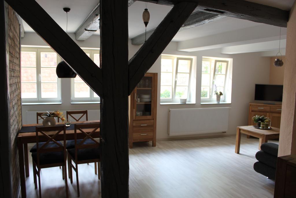 Ferienwohnungen Im Alten Handelshof Quedlinburg Szoba fotó